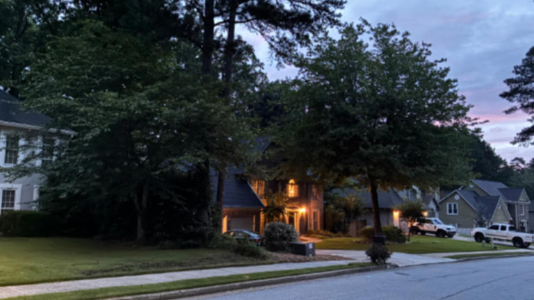 Child calls 911 after parents killed in suspected murder-suicide, Johns ...