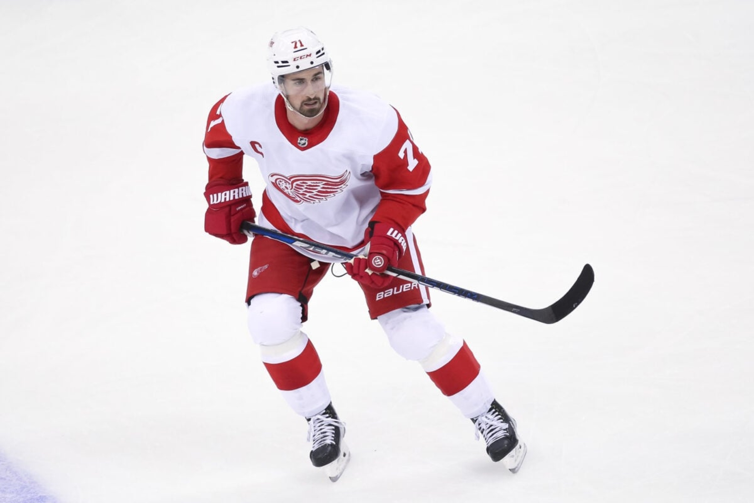 red-wings-dylan-larkin-s-3-team-trade-wish-list-revealed