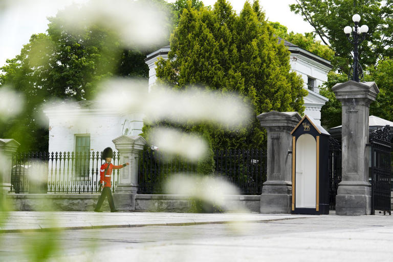 Three oaths and an anthem: The symbols in the governor general ...