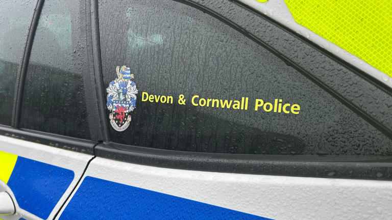 'Unknown device' sparks 100m police cordon