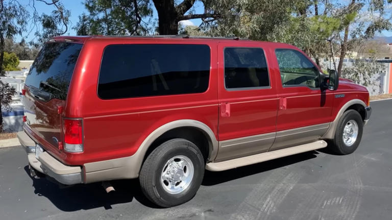 The 2000 Ford Excursion was built to be the biggest, heaviest SUV on Earth
