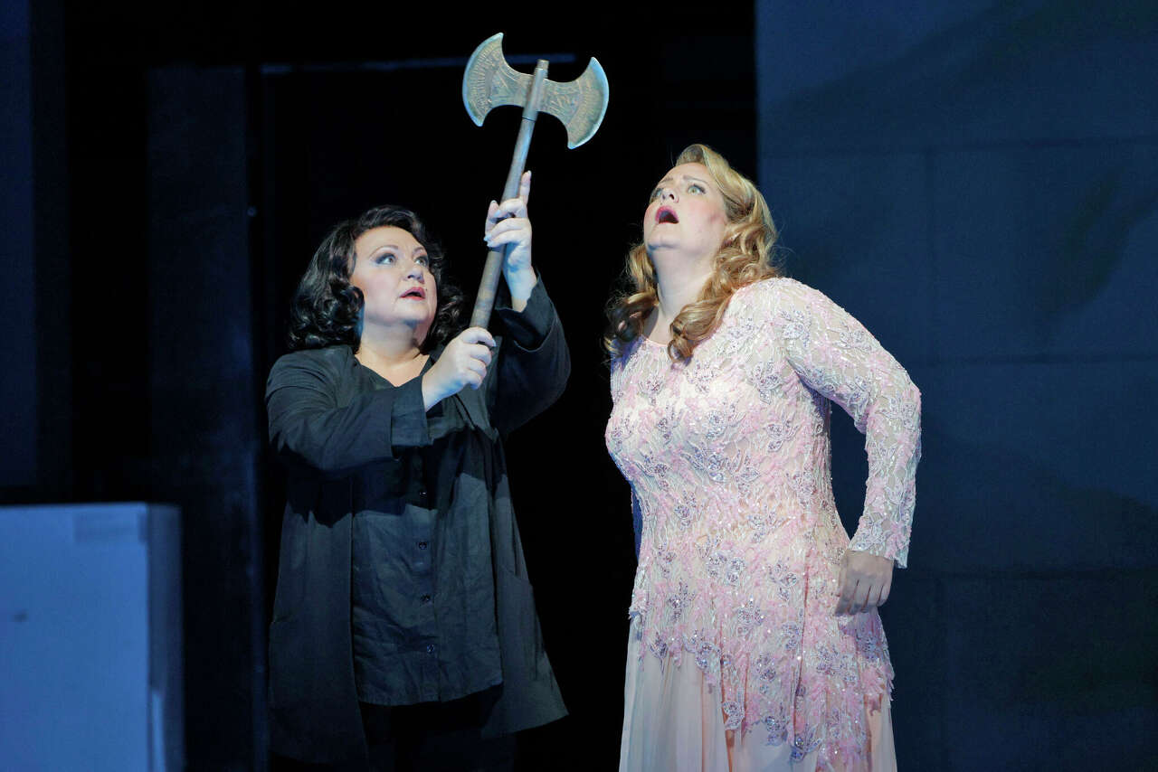 SF Opera's 'Elektra' is a shocking, brilliant horror show of an opera