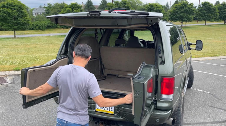 The 2000 Ford Excursion was built to be the biggest, heaviest SUV on Earth
