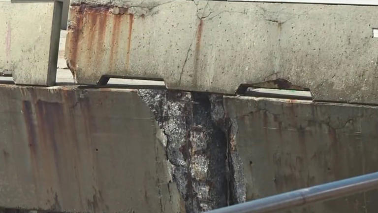 Historic Pacifica Municipal Pier damage may force popular cafe to shut down