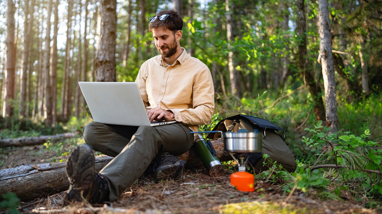 The pros and cons of camping with solar powered gadgets