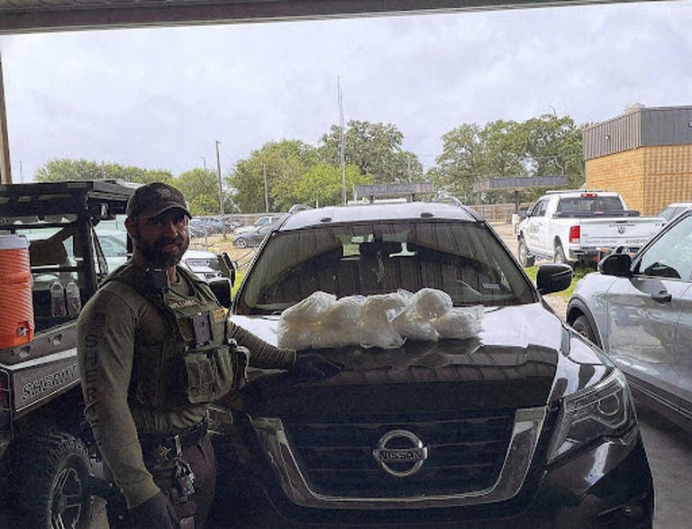 San Antonio man and woman arrested after K-9 sniffs out 20 pounds of ...