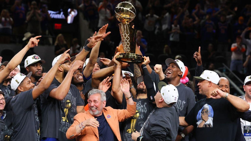 Knicks capture first NBA title in 53 years, defeat Spurs in 5 games