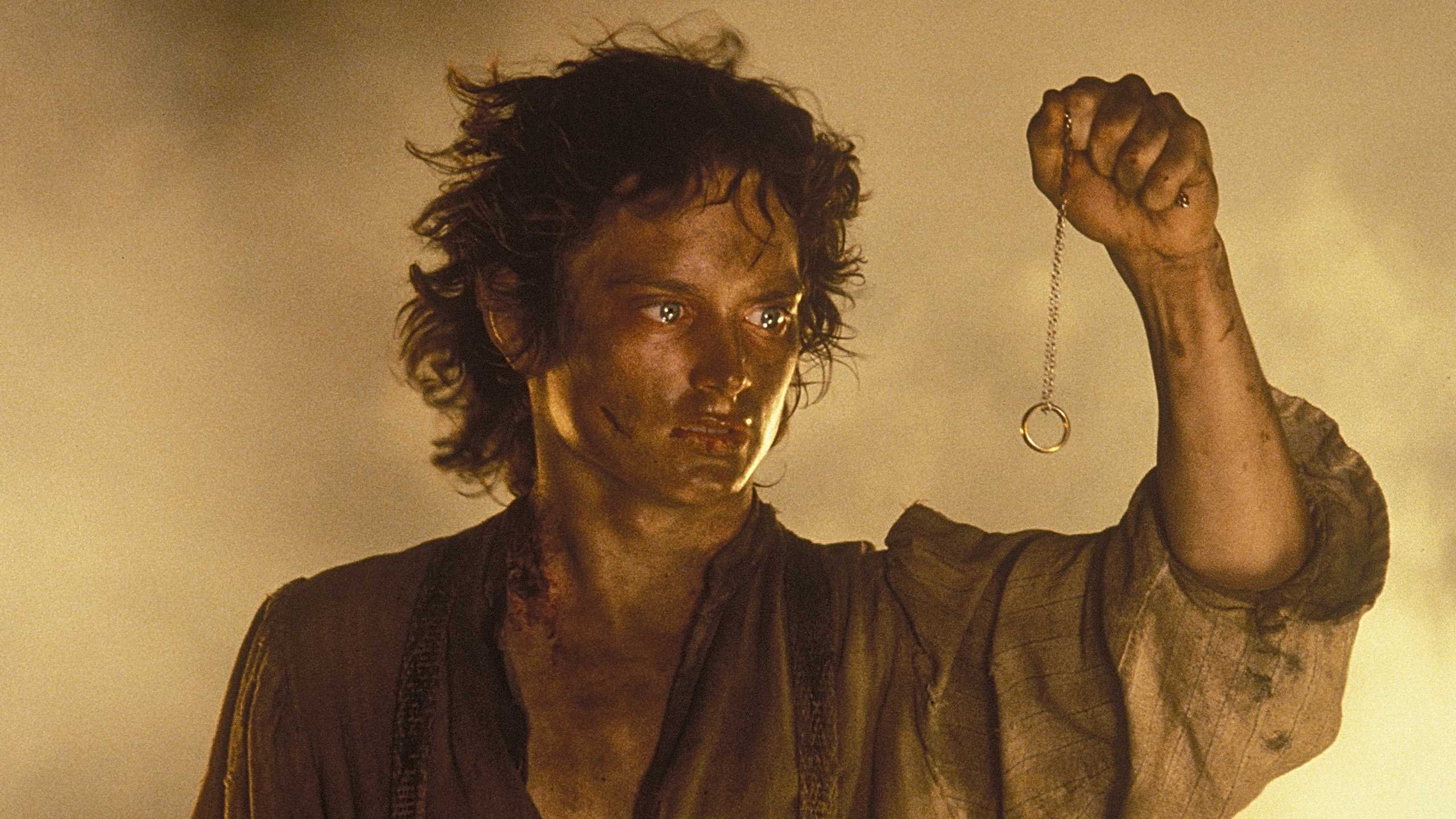 Frodo holding the Ring in The Lord of the Rings the Return of the King