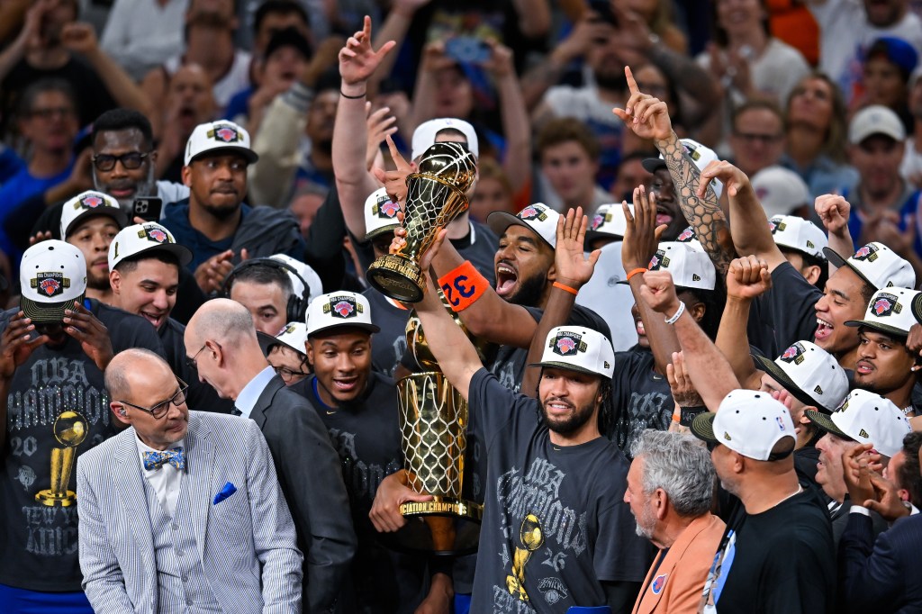 Knicks fans go insane after first NBA Finals win in 53 years — with jam ...