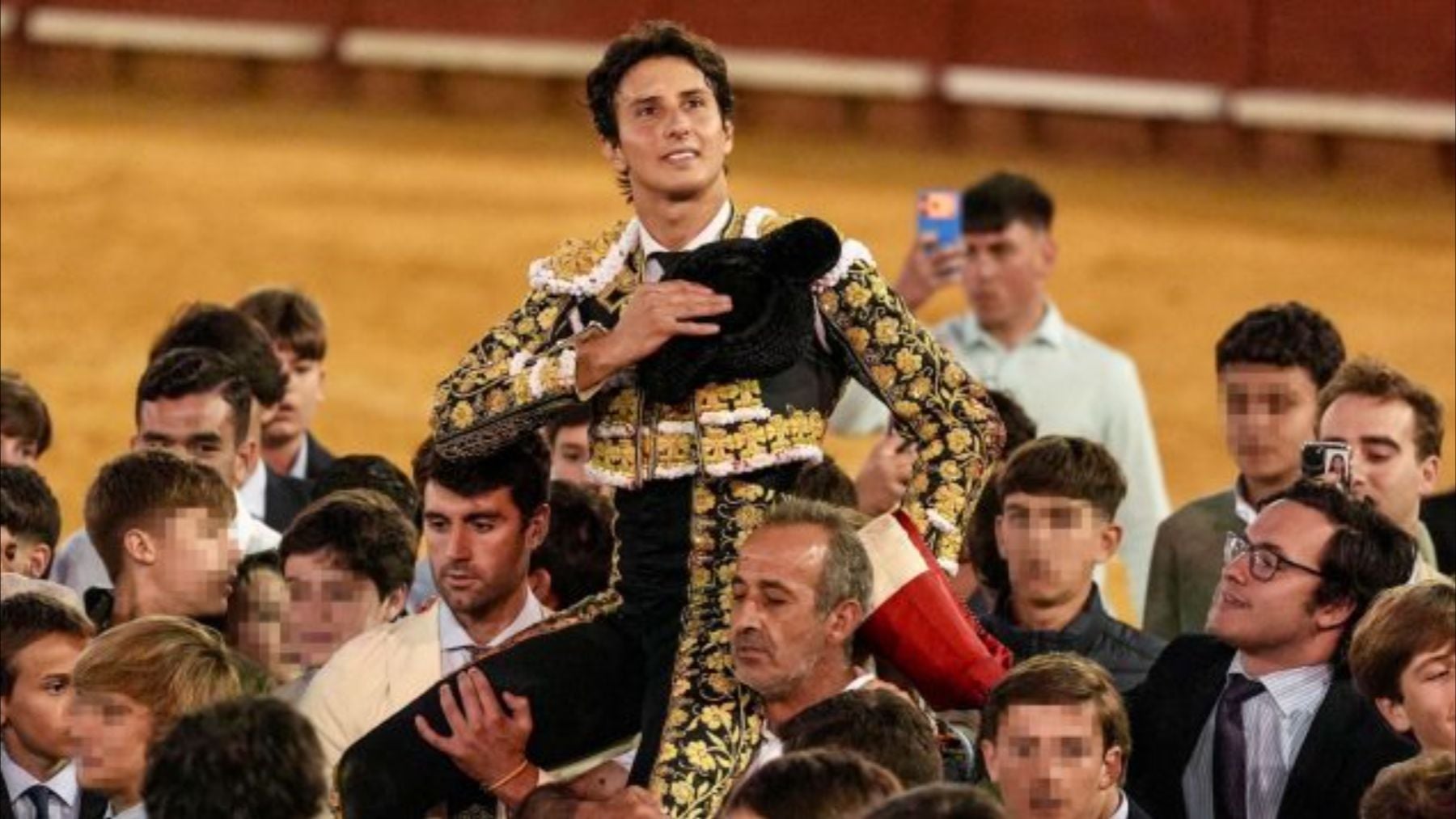 Horario y dónde ver la corrida de toros de Alejandro Talavante, Roca ...