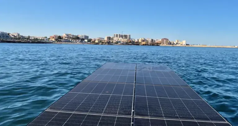 Man living on his hand-built solar-powered yacht that can run forever ...