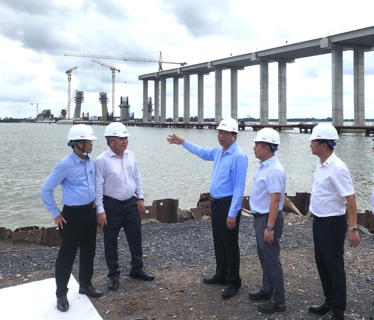 Phấn đấu thông xe cầu Đại Ngãi 1 sớm hơn 6 tháng