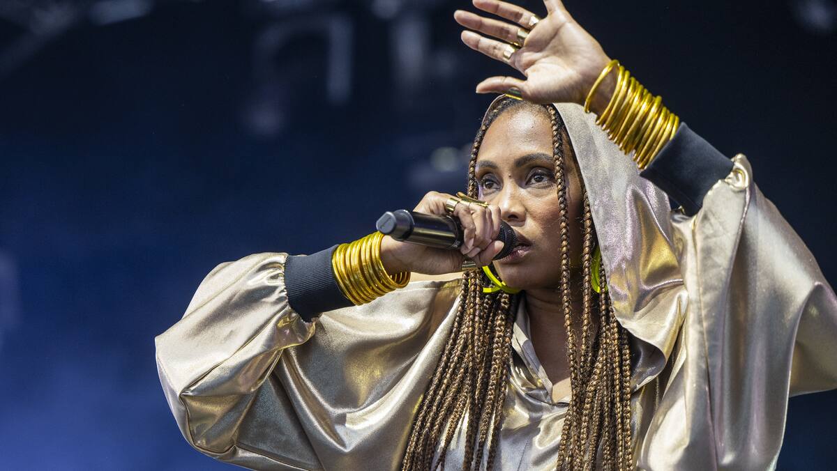 L'artiste est de passage à Festi'neuch: nous avons posé vos questions à ...