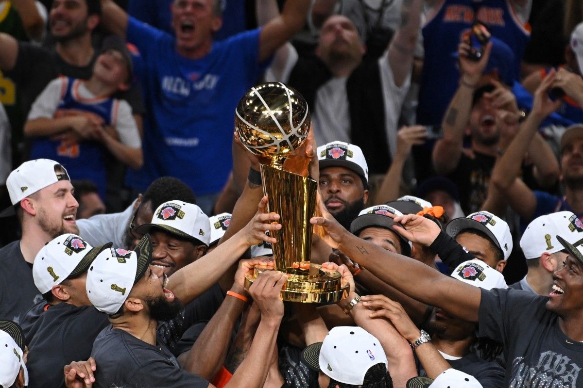 Brunson leads Knicks to first NBA title in 53 years