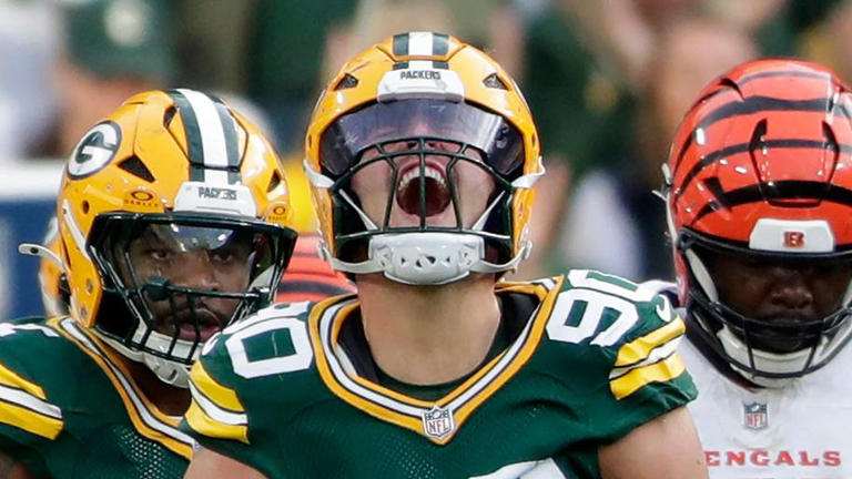 Lukas Van Ness showing signs of life ahead of pivotal Packers season