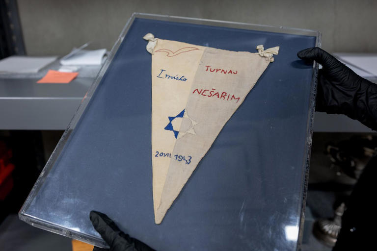 LA museum highlights Jewish roots that shaped world's most popular ...