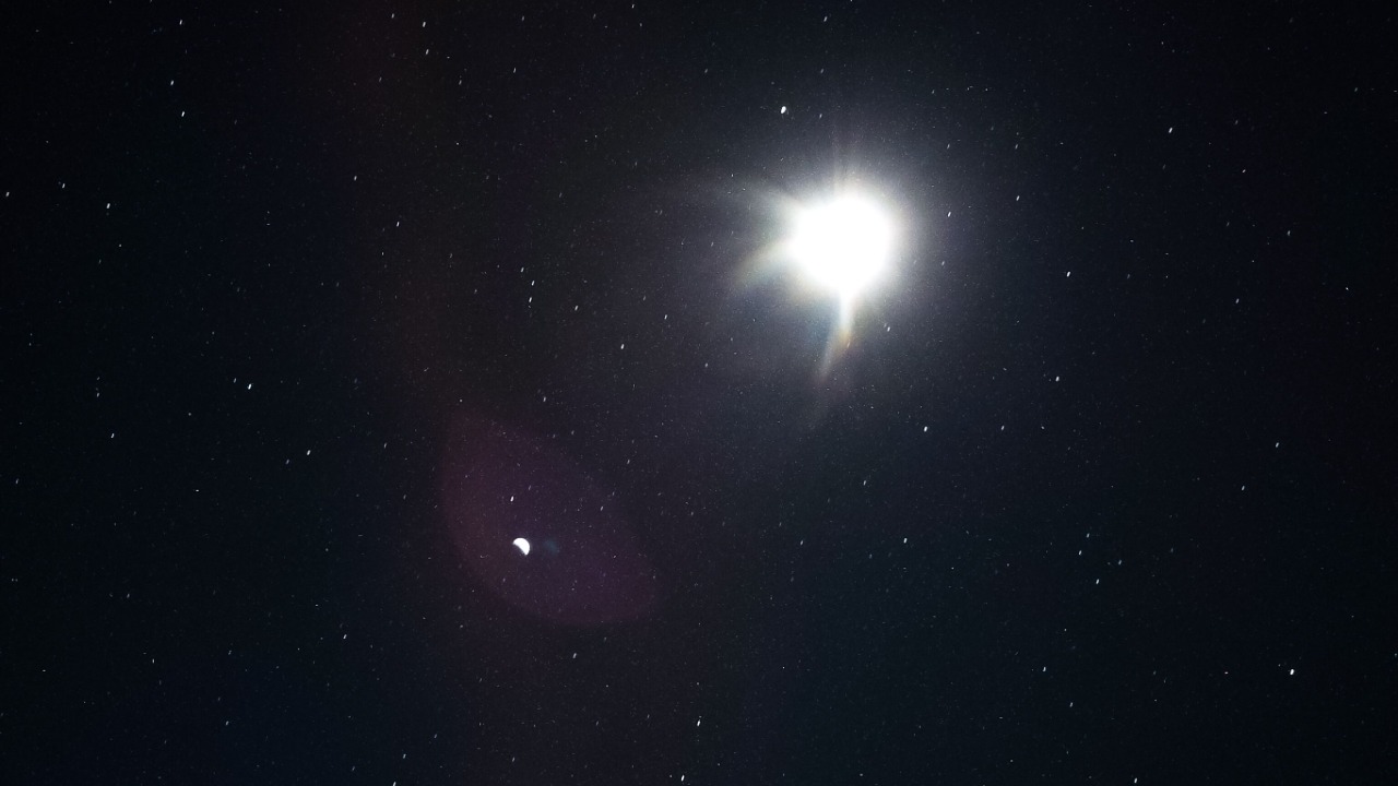 Venus shines bright enough to cast a faint shadow on a dark night