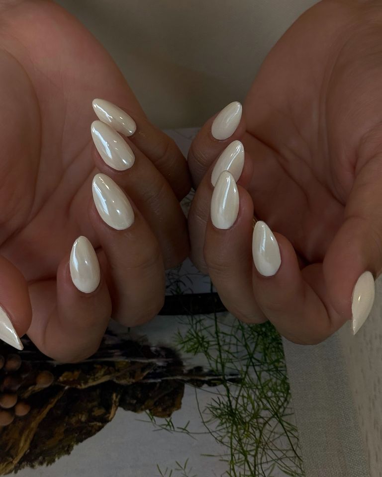 pearl white nails