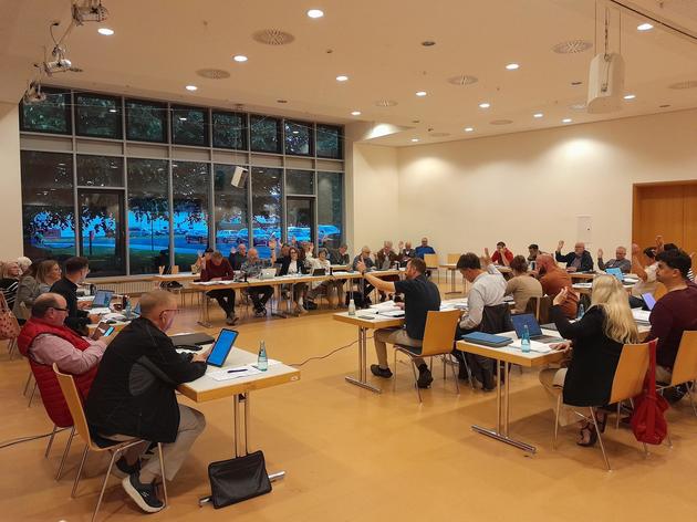 Grundschule am Ried: Stadt geht gegen Elterntaxis vor