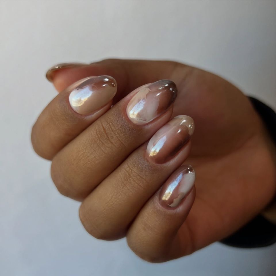 marble pearl nails