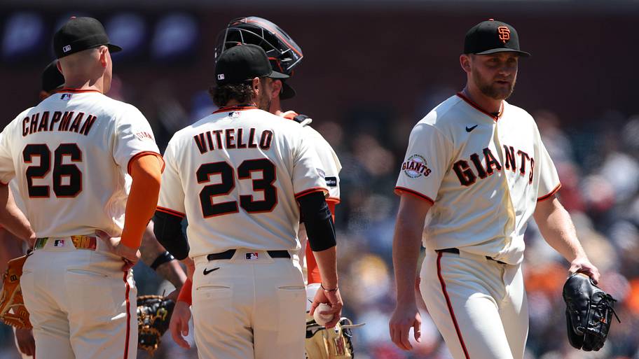 SF Giants reliever lands on injured list following questionable usage ...