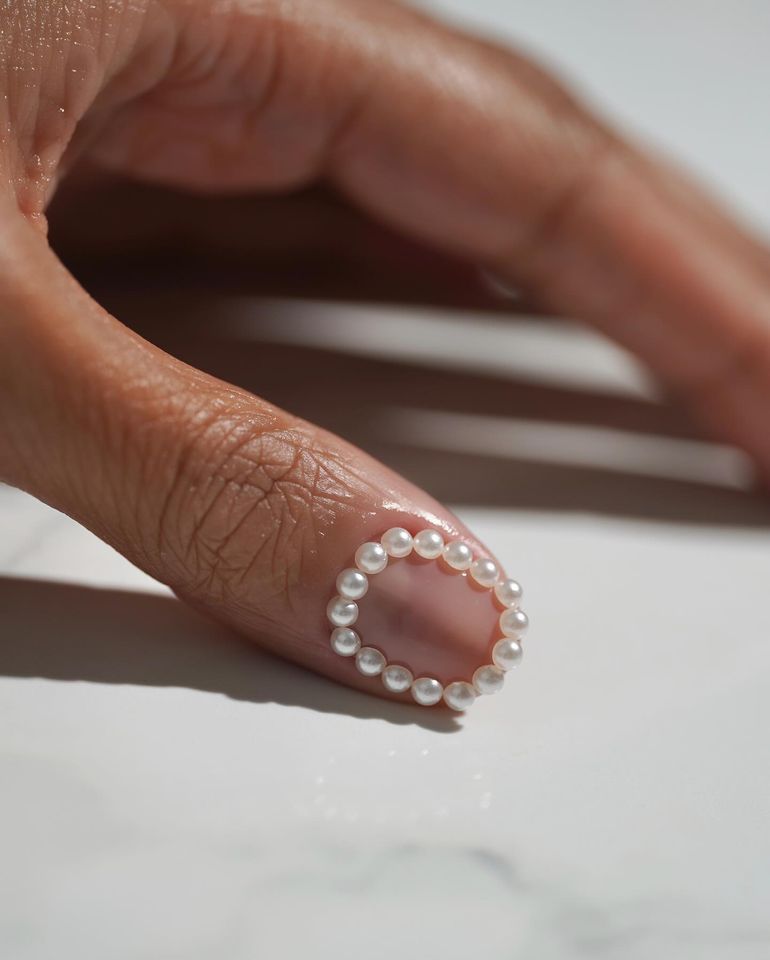 pearl nail art border