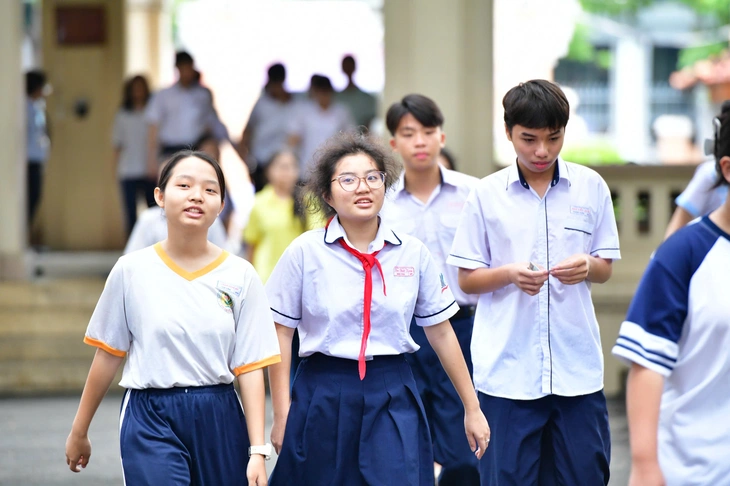 Trước giờ công bố điểm thi lớp 10, điều phụ huynh cần nhớ