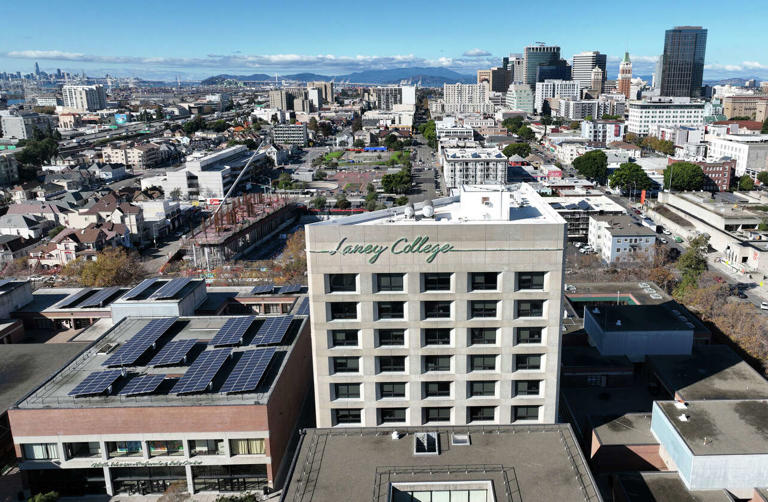 'Nightmarish' enrollment drop-off forces Oakland colleges to merge