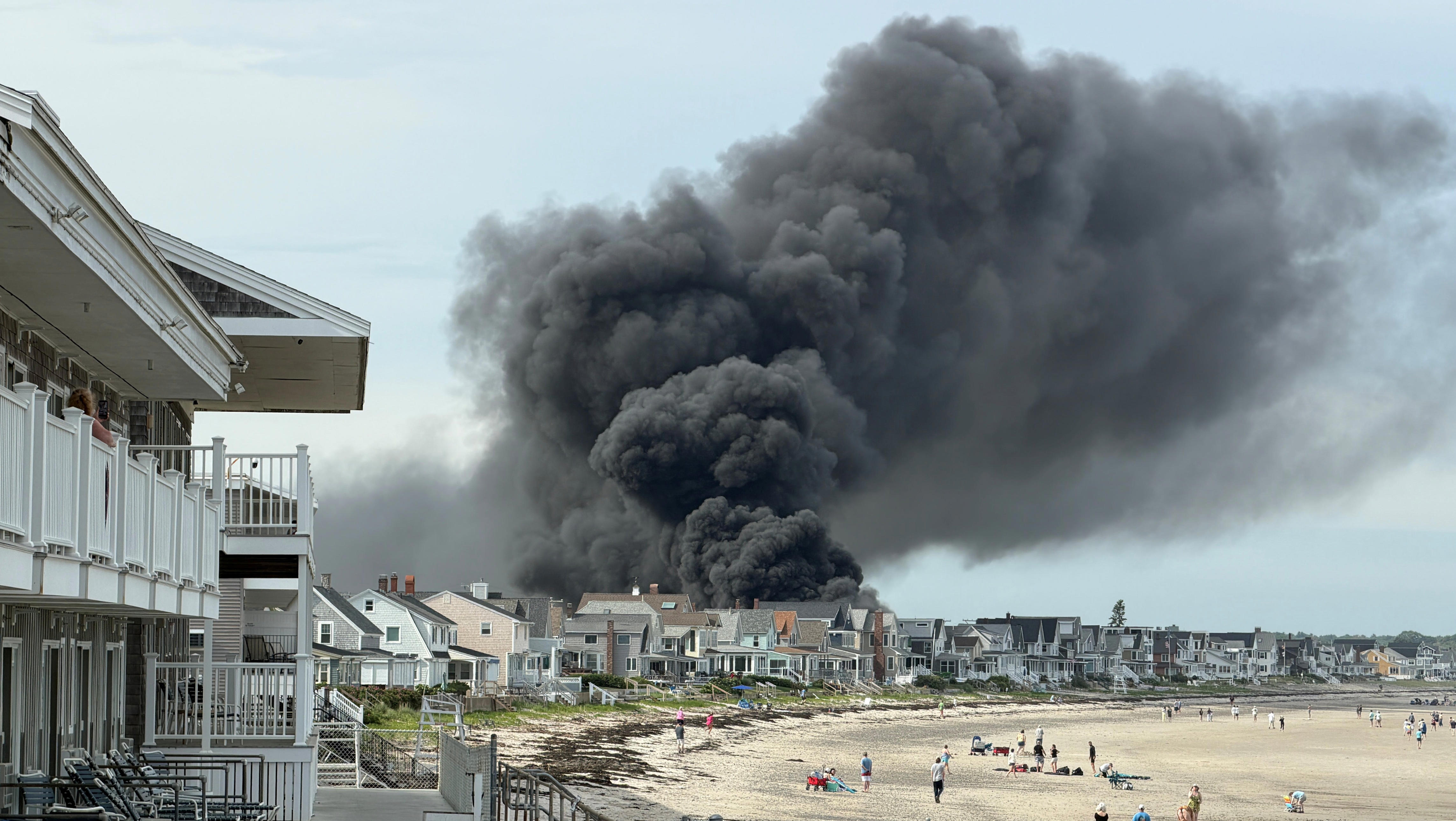 Crews respond to massive fire at Wells Beach