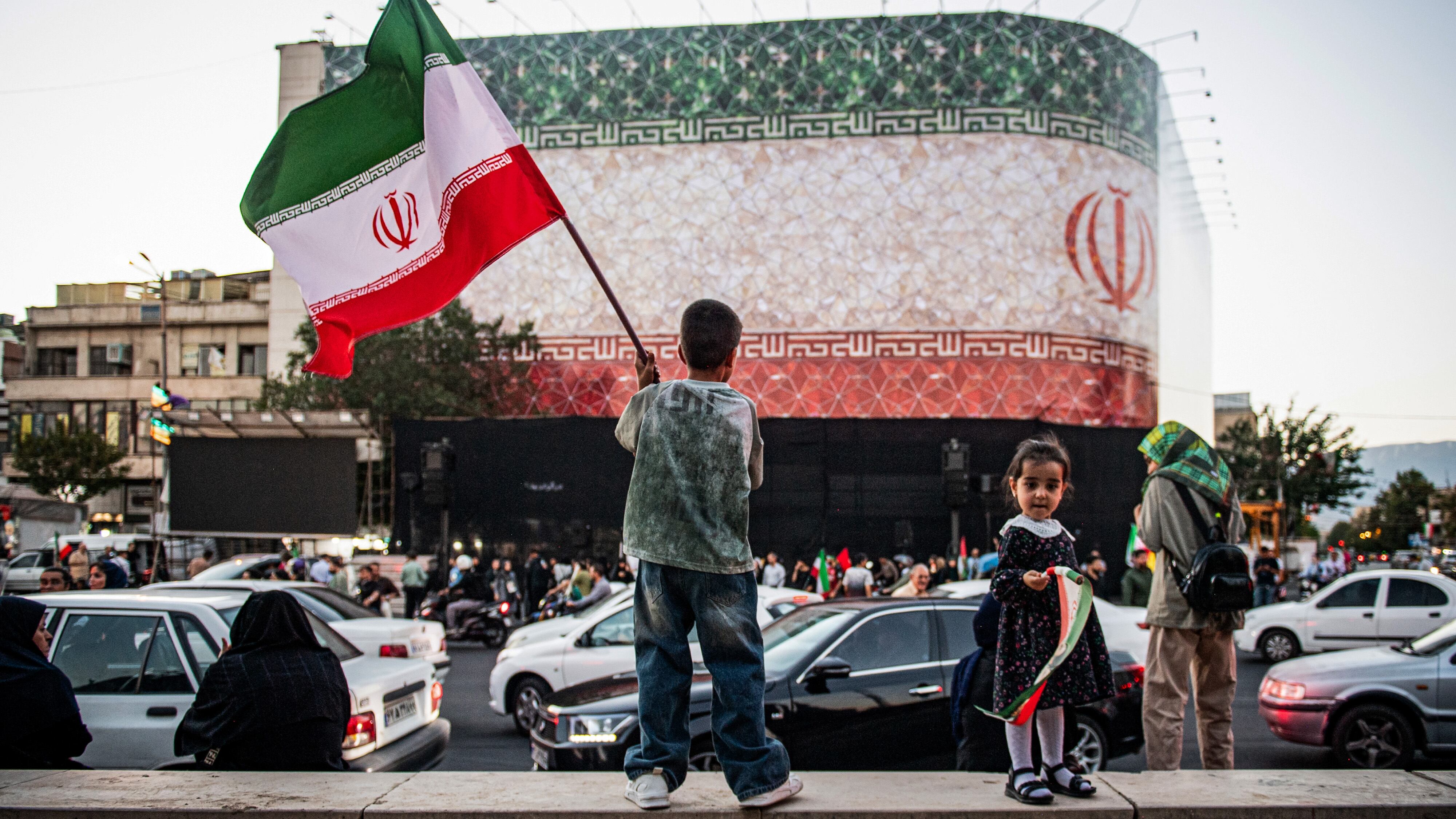US and Iran clash over $12 billion sanctions relief timing