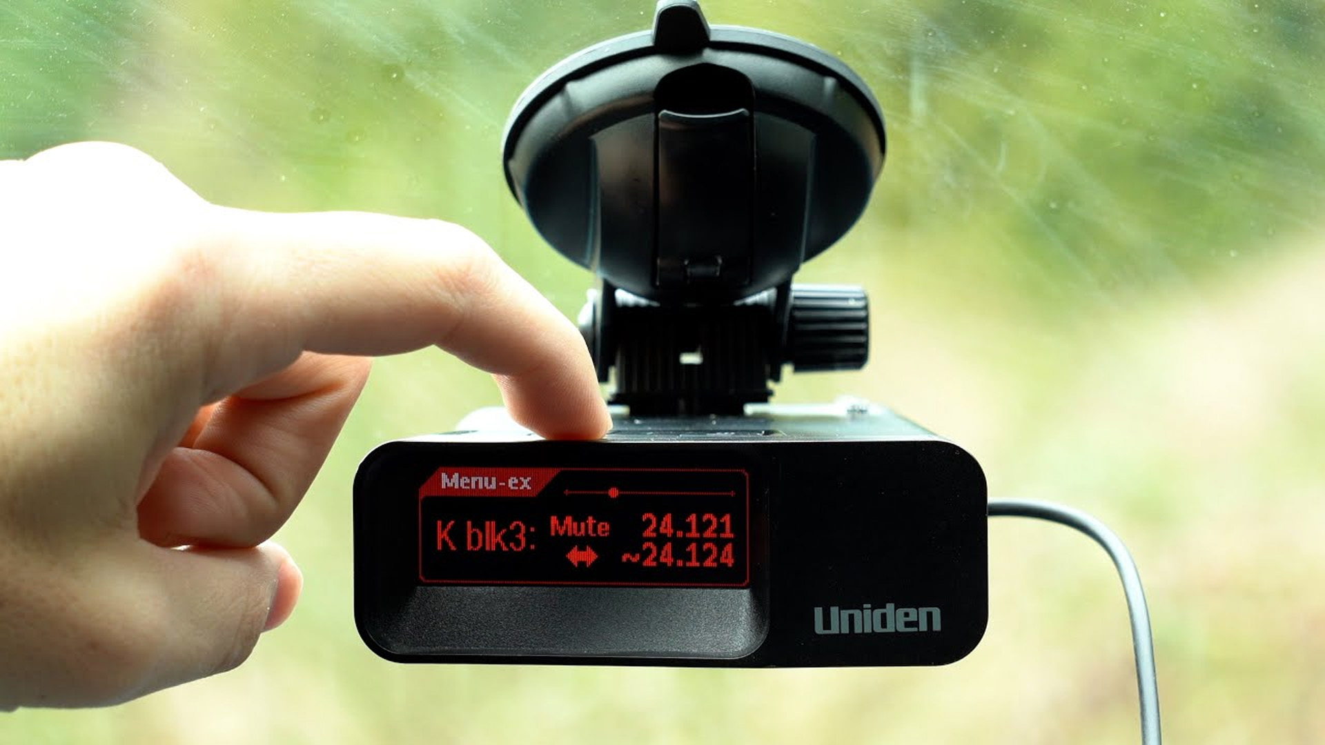 Complete guide to updating your Uniden R7 radar detector