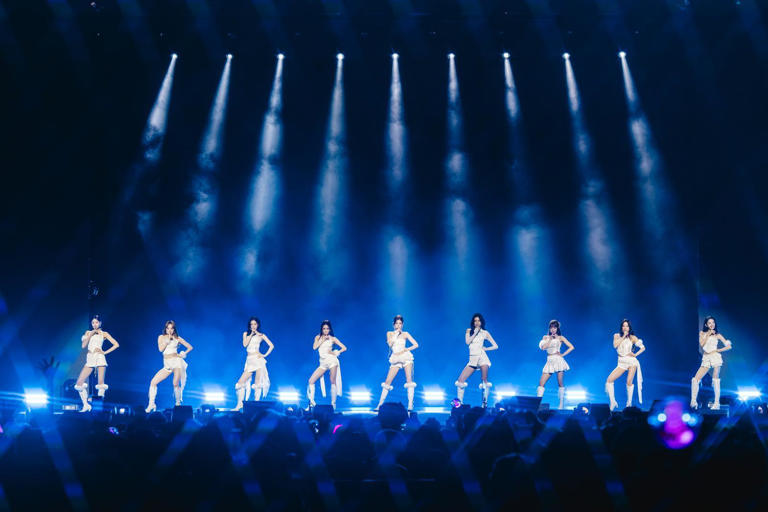 คอนเสิร์ต 2026: IOI concert tour: LOOP in Bangkok