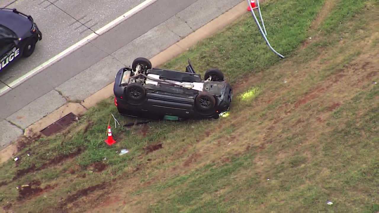 Rollover crash causes significant traffic backup on I-44 in northwest OKC
