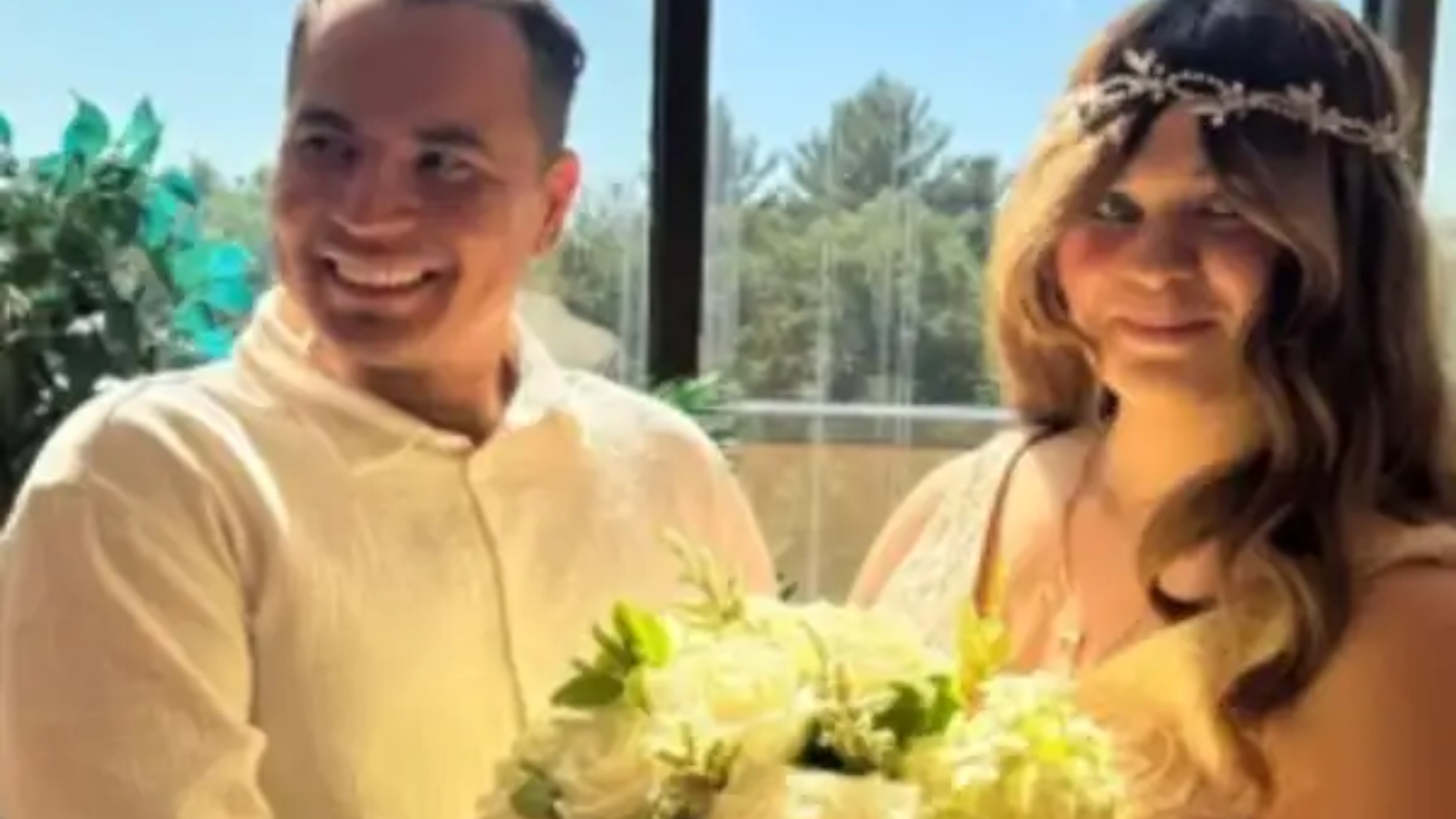 He planned a honeymoon at Trump’s hotel for his Trump supporting wife ...