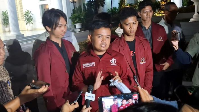Video Viral Perwakilan BEM UBK Temui Gibran Diduga Terima Suap, 10 Tuntutan Diajukan
