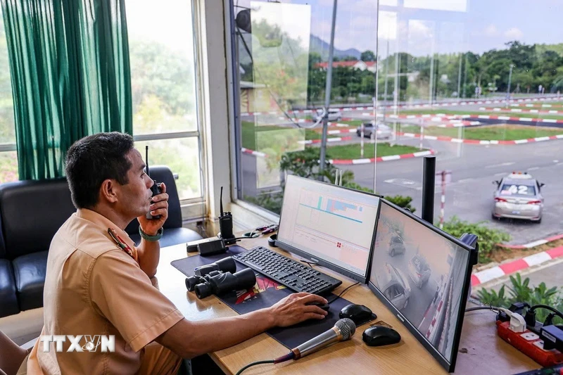 Nhiều điểm mới trong sát hạch lái xe: Tăng câu hỏi, bỏ thi mô phỏng