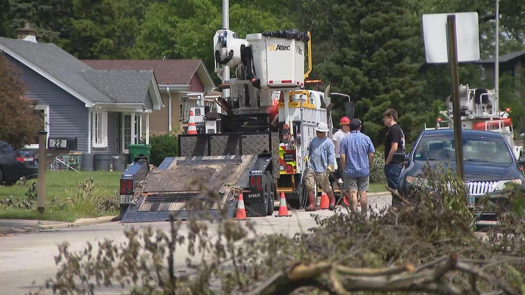 Power outages persist more than 3 days after Illinois, Indiana tornado ...