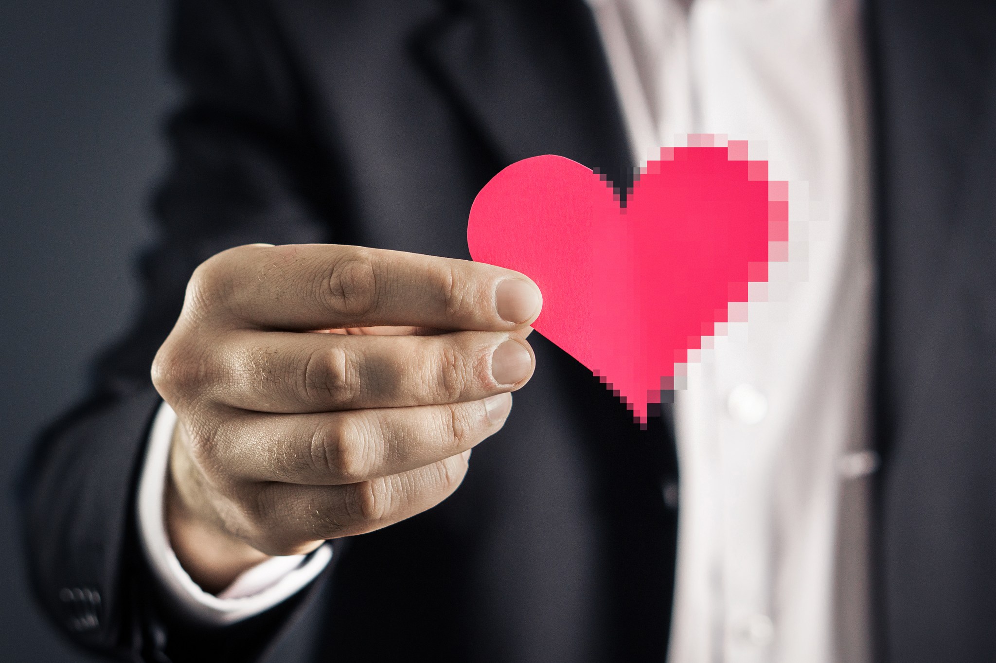 6 warning signs you’re a victim of an AI romance scam