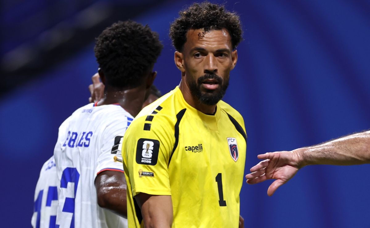 vozinha-cape-verde-s-40-year-old-gk-shines-in-2026-world-cup-debut-vs