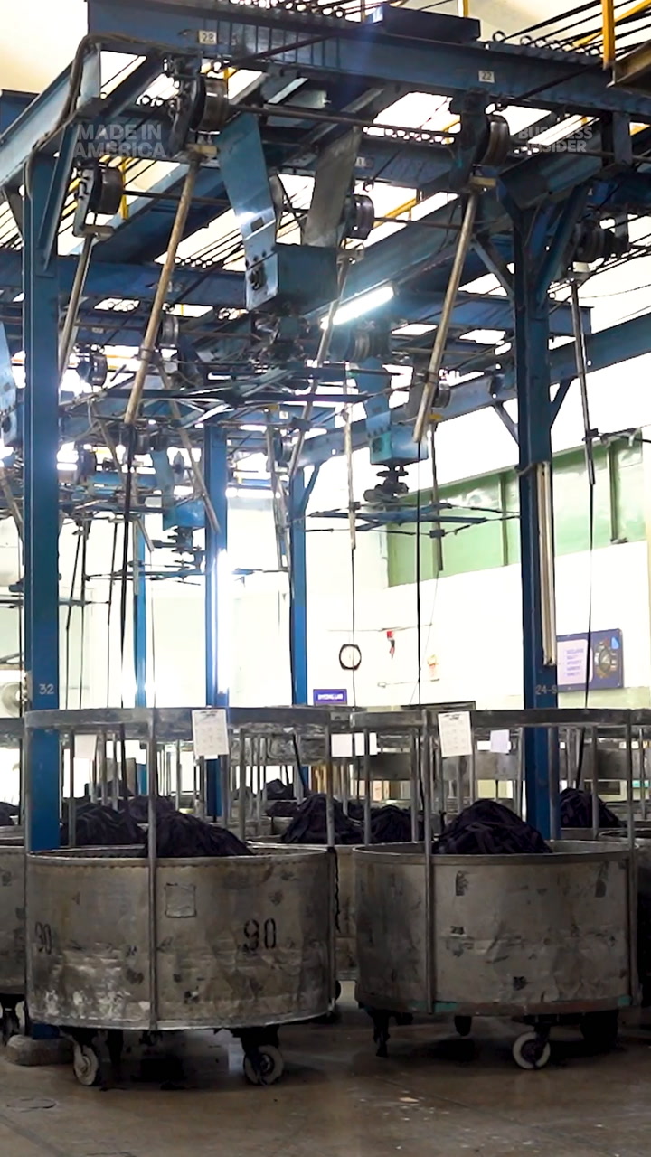 The high-tech Pakistan factory making American jeans