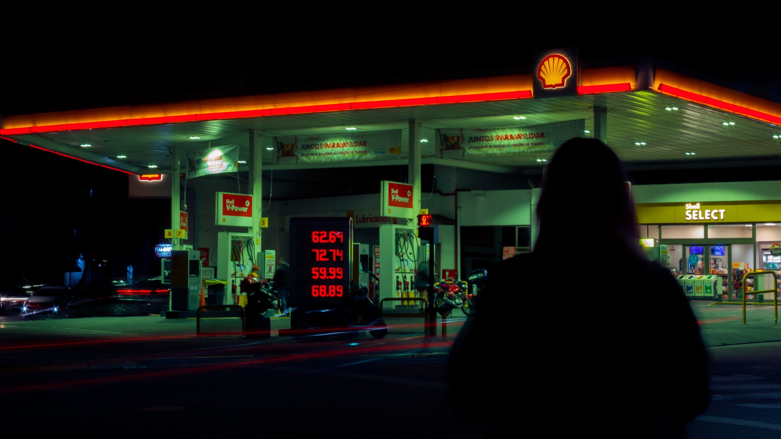 Price of gas takes extremely large drop