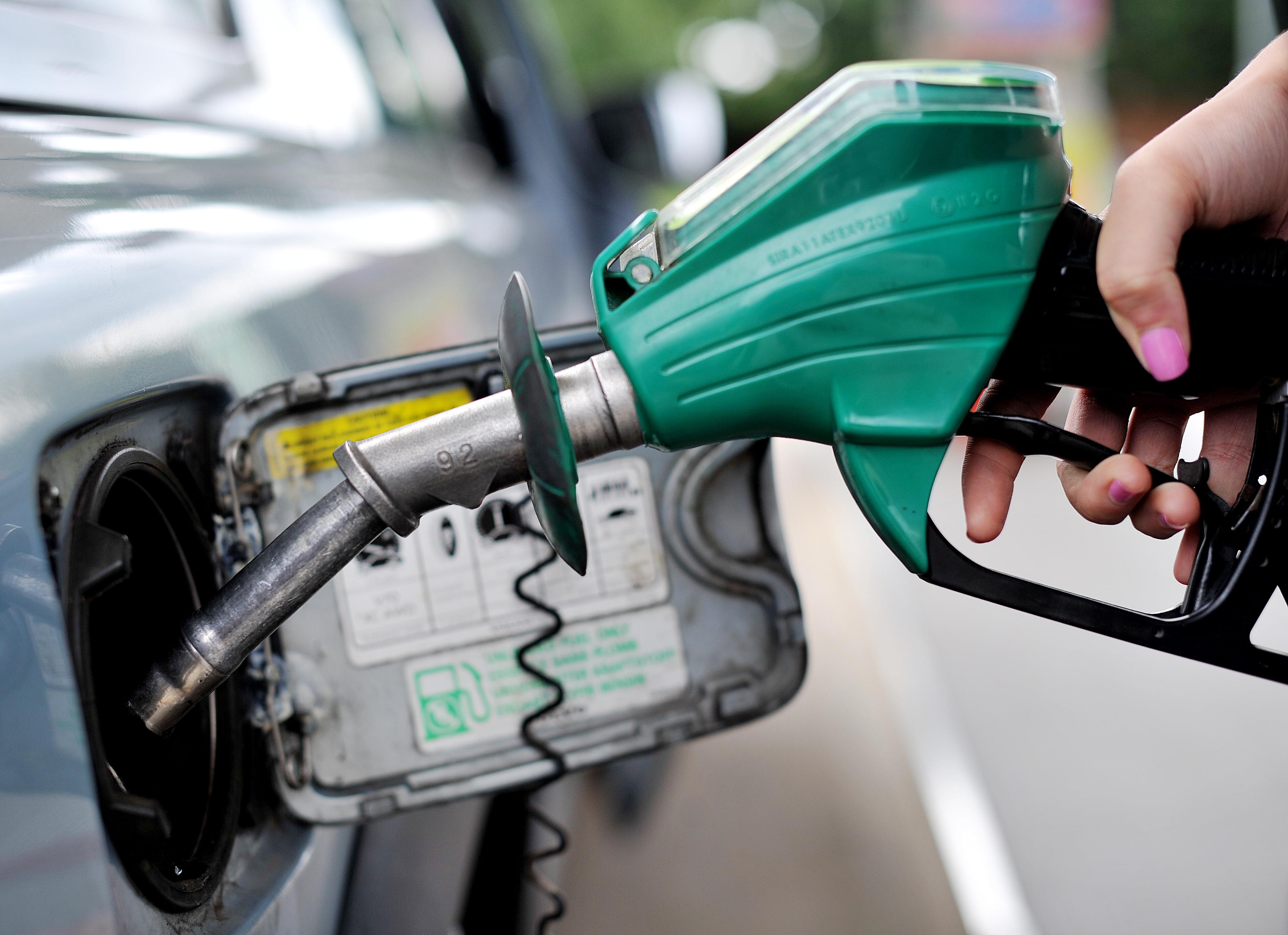 Oil prices drop as Trump heralds US-Iran peace deal