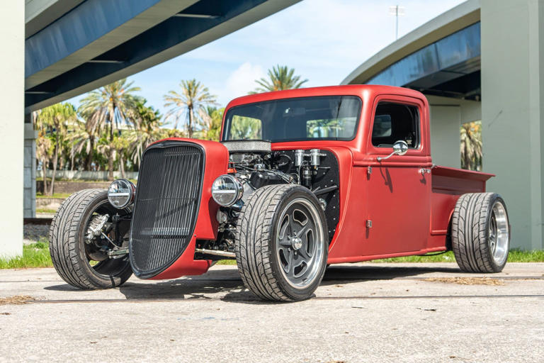 The 10 coolest pickup trucks for sale on Motorious right now