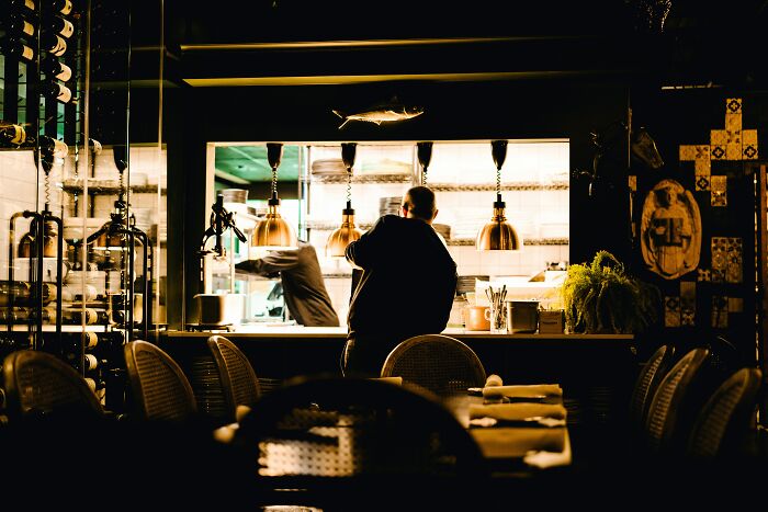 51 Grim Stories Of People Reconnecting With Former Friends