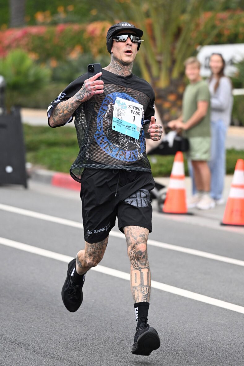 New details emerge about Travis Barker’s darkest days during addiction ...
