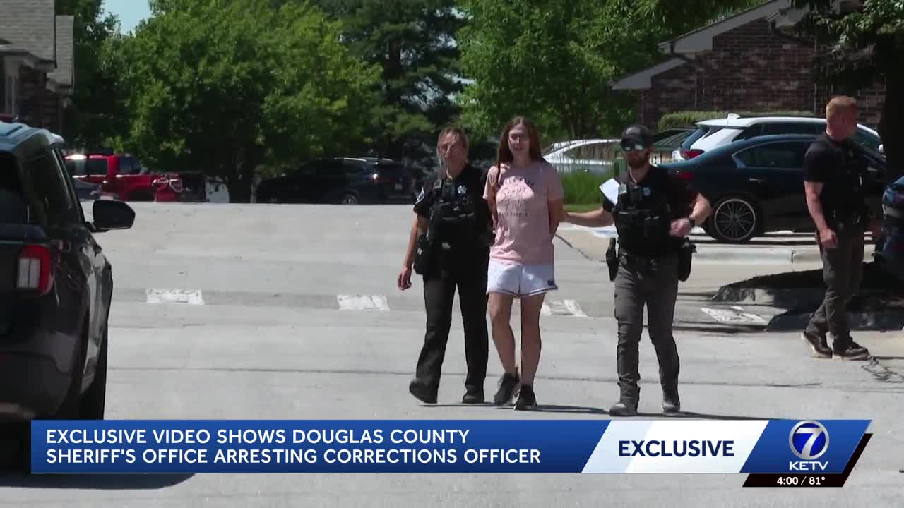 Douglas County corrections staff member accused of giving cell phone ...