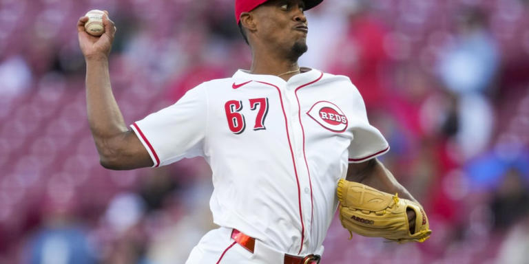 Chicago Cubs add former rival relief pitcher in surprising trade with ...