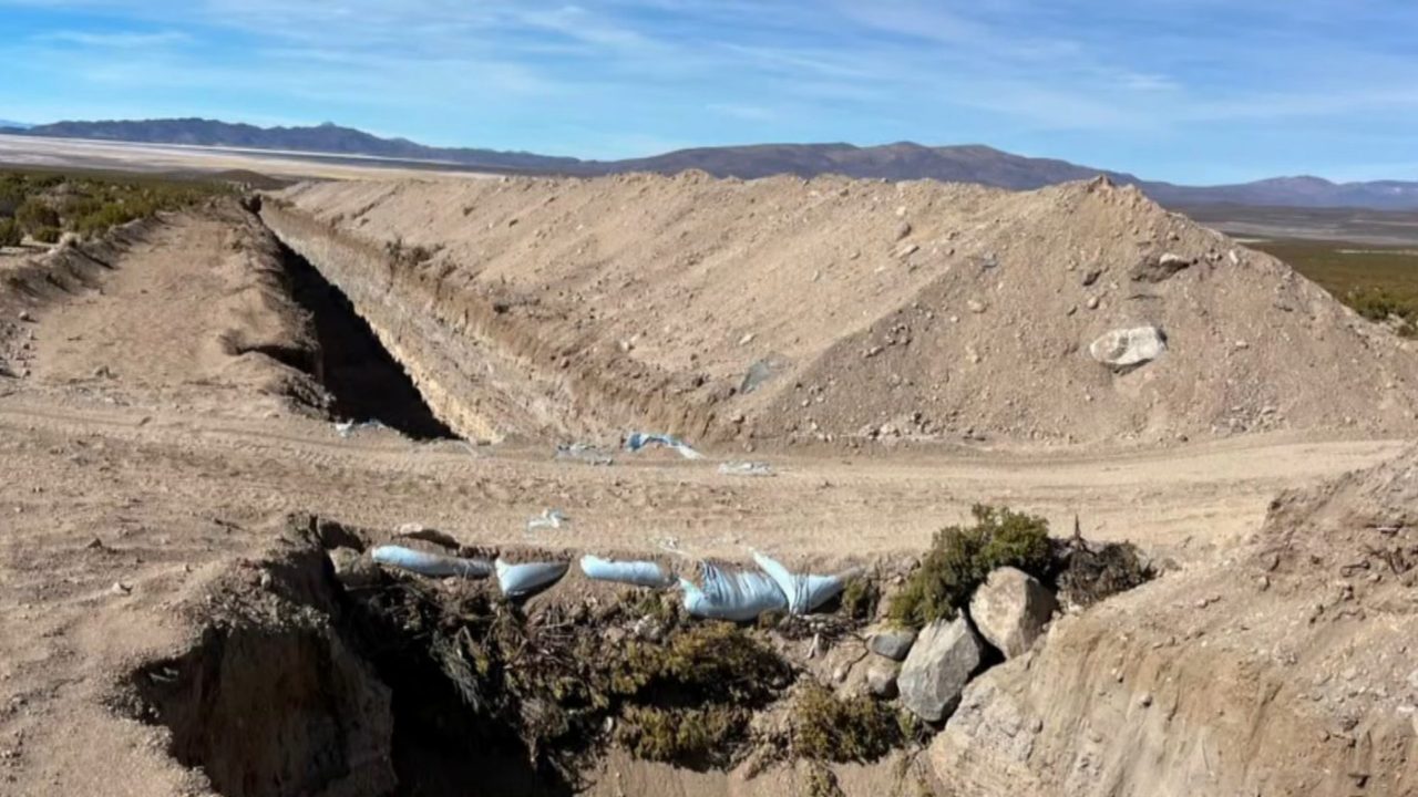 Puente sobre la zanja en Colchane sorprende a autoridades: obra ...