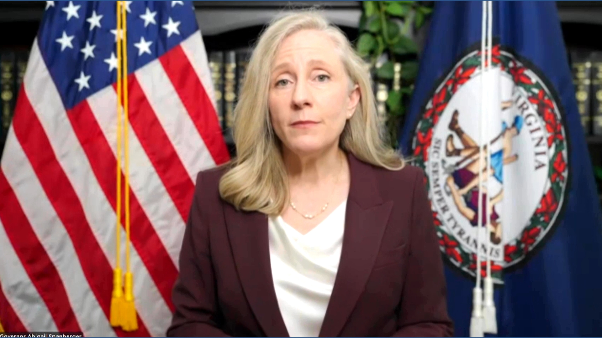 Spanberger urges lawmakers to reach agreement to pass state budget