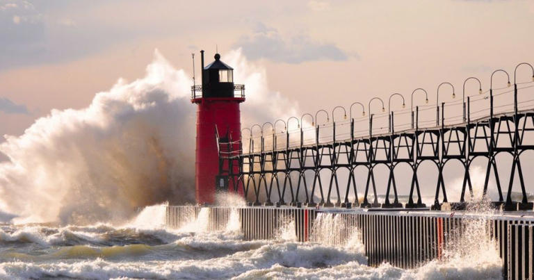 5 outdoorsy towns in Michigan that make adventure easy